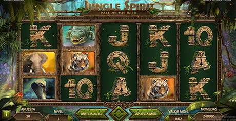 Spiel zum Jungle Spririt Slot von NetEnt mit seinen fünf Walzen und seinen drei Linien, in denen neben den Buchstaben des französischen Decks einige der Hauptsymbole wie der Tiger, der Elefant, das Krokodil und die Kobra erscheinen.