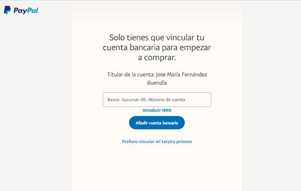 Formular zum Verknüpfen von Bankkonto oder Karte mit PayPal.